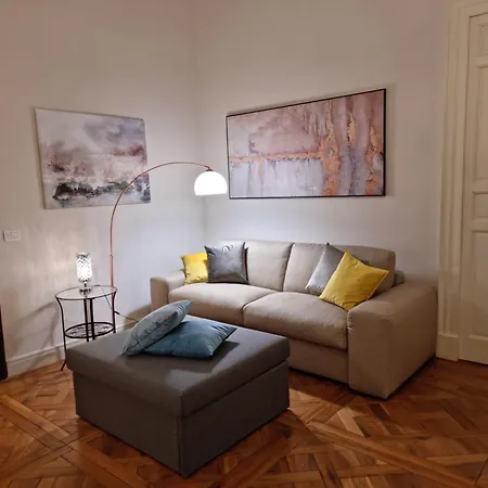 Luxury Historic With Heated Pool Near Catania, Taormina, The Sea And Mount Etna Holiday home Giarre